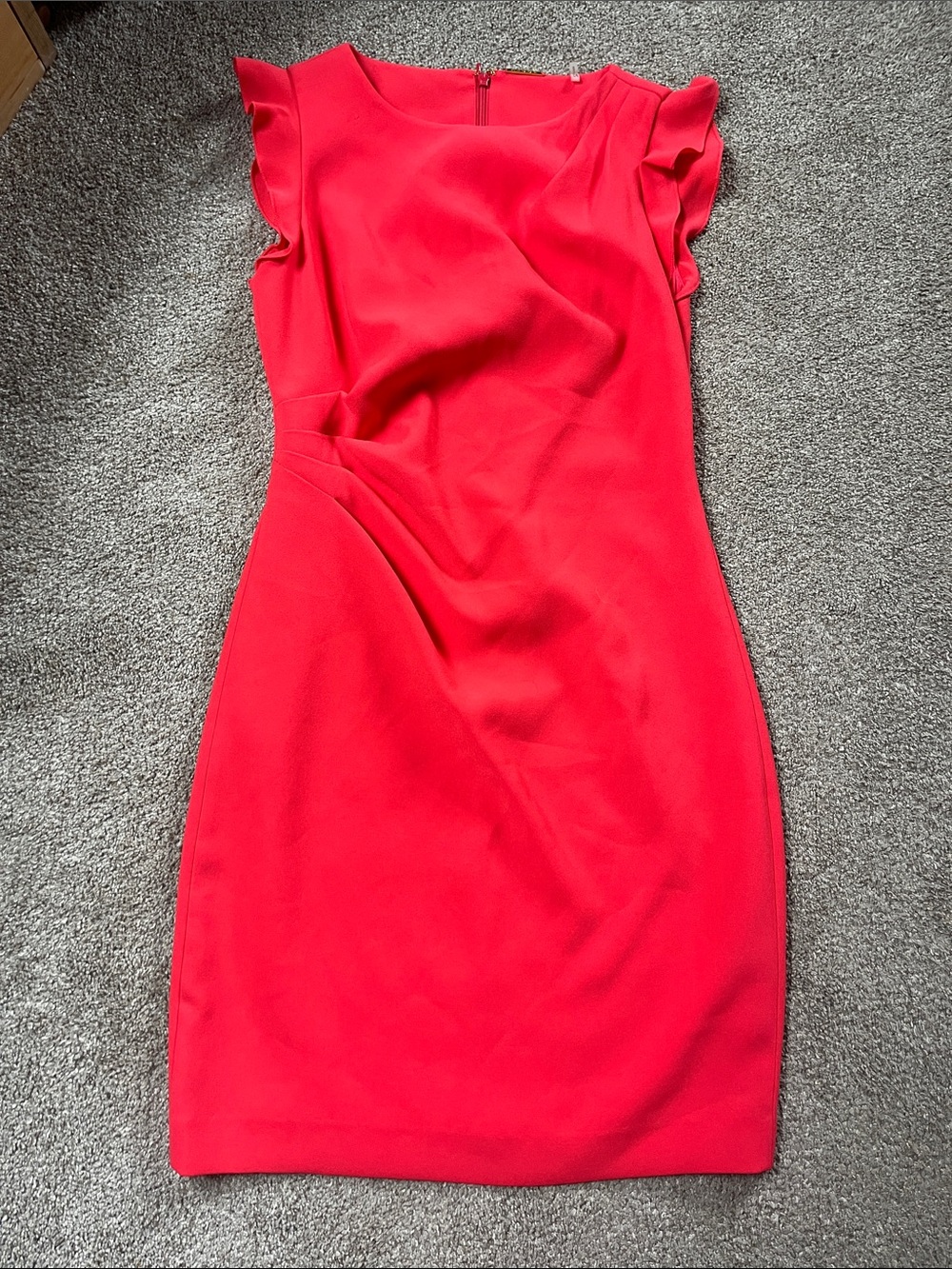 Elie Tahari sz4 Rich Coral Demurely Ruffled Shoulder Gathered Waist Sheath Dress